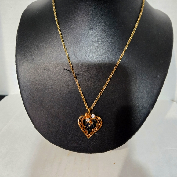 GOLD TONE SAPPHIRE AND CZ HEART SHAPE PENDANT WITH CHAIN - Picture 2 of 6